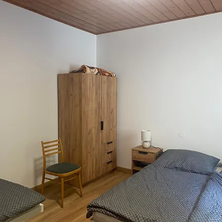 Maja - Polski W Czeskich Karkonoszach 住宿加早餐酒店