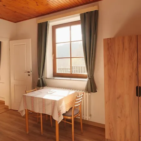 Bed & Breakfast Maja - Utulny Blizko Prirody A Svahu V Krkonosich