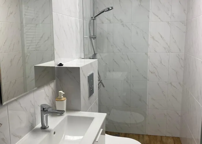 Bed & Breakfast Maja - Utulny Blizko Prirody A Svahu V Krkonosich