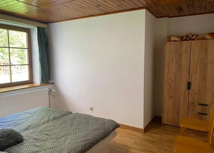 Bed & Breakfast Maja - Utulny Blizko Prirody A Svahu V Krkonosich